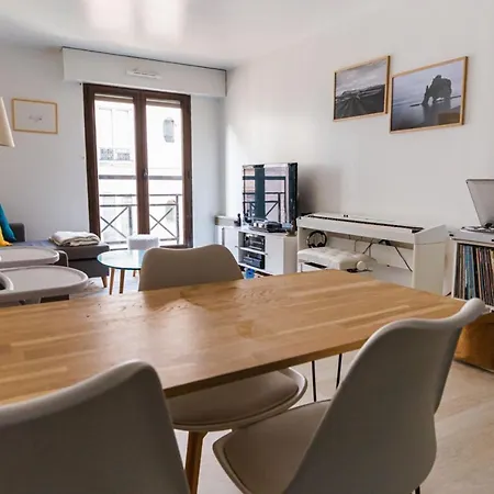 Nice Apartment Cosy In Paris
